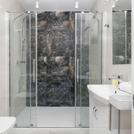 Sopockie Z Parkingiem Przy Plazy I Molo By Renters