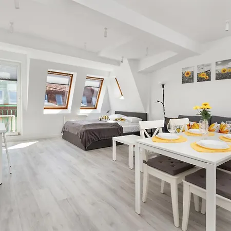 Sopockie Z Parkingiem Przy Plazy I Molo By Renters Sopot