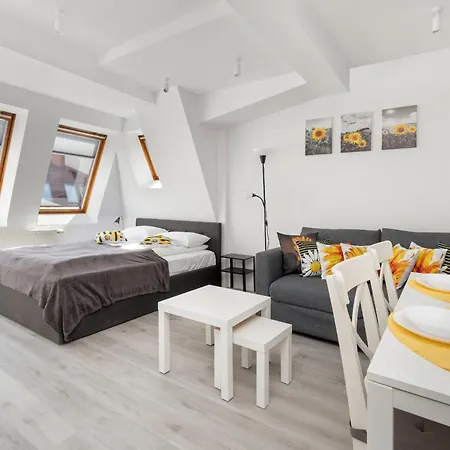 Sopockie Z Parkingiem Przy Plazy I Molo By Renters