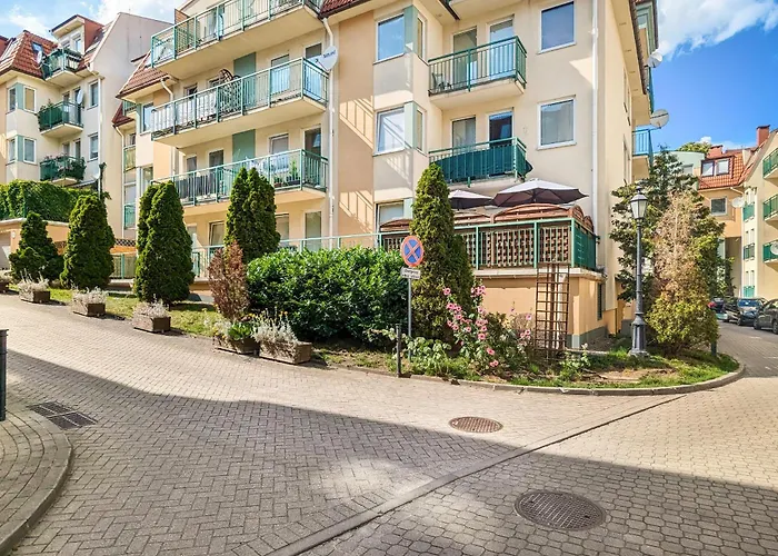 Sopockie Z Parkingiem Przy Plazy I Molo By Renters Apartamento Sopot